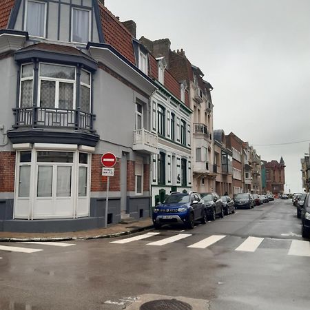 Meuble Saisonnier Plage Dunkirk Ngoại thất bức ảnh