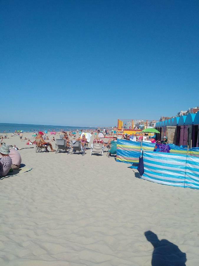 Meuble Saisonnier Plage Dunkirk Ngoại thất bức ảnh